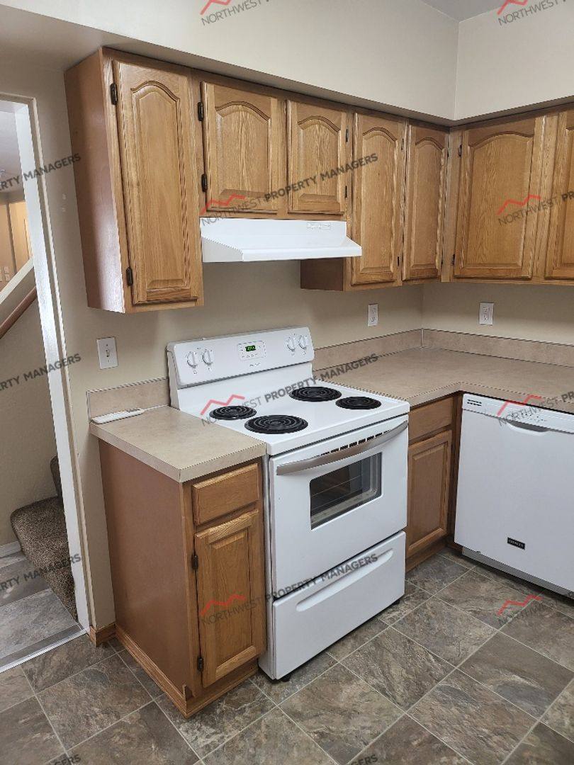 House for rent at 848 NW Maryland Ave, Chehalis, WA 98532