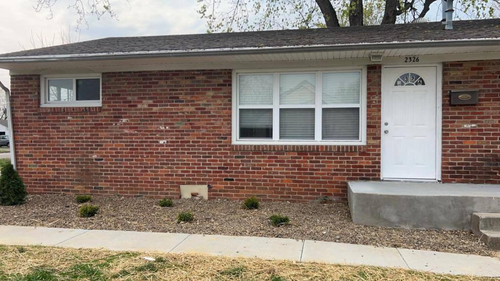 Townhouse for rent at 2326 Clarke Dr, Owensboro, KY 42301
