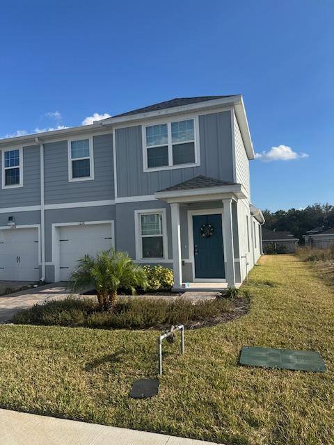 Townhouse for rent at 1210 Port Blue Way, Lady Lake, FL 32159