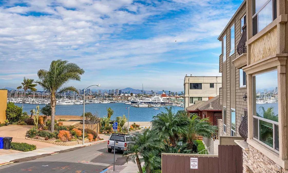 Apartment for rent at 2955 McCall St, San Diego, CA 92106