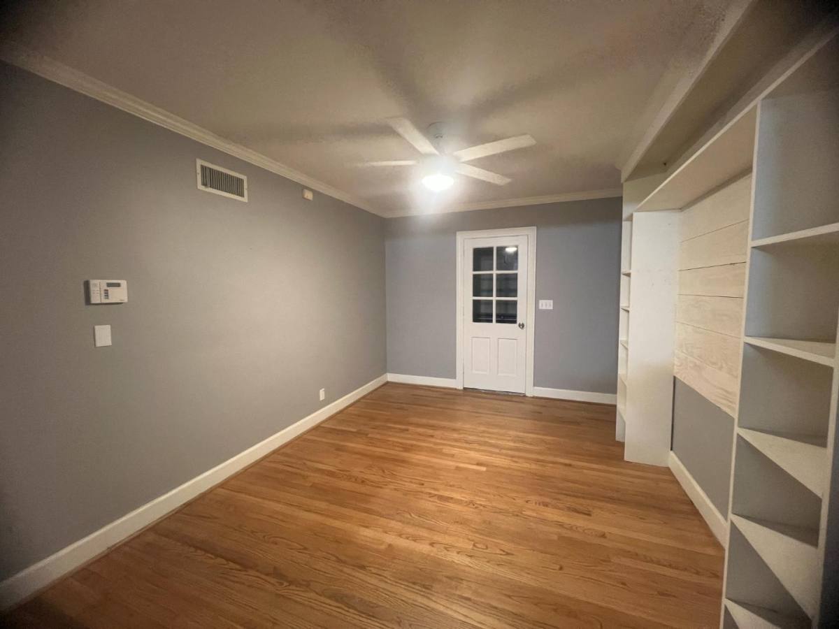 House for rent at 1 Lakeshore Dr, Tuscaloosa, AL 35404