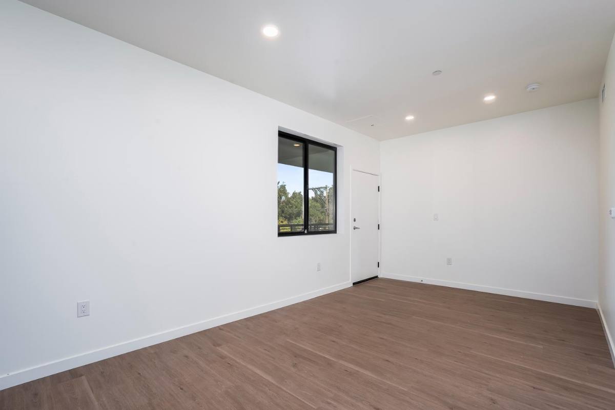 Apartment for rent at 1815 La Siesta Way #302, National City, CA 91950
