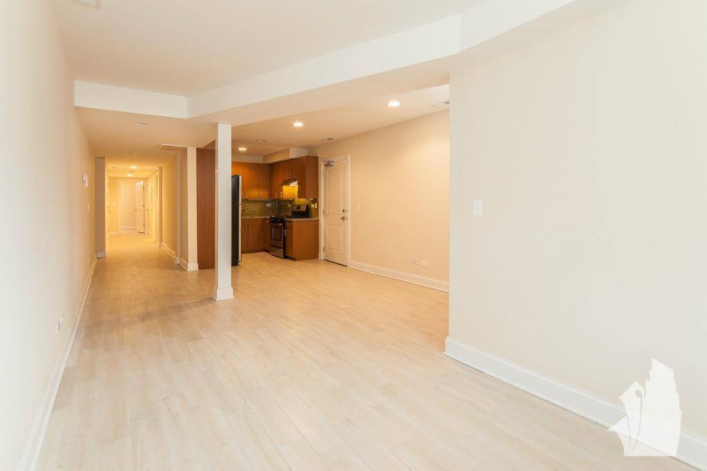 Apartment for rent at 3709 N Wilton #1, Chicago, IL 60613