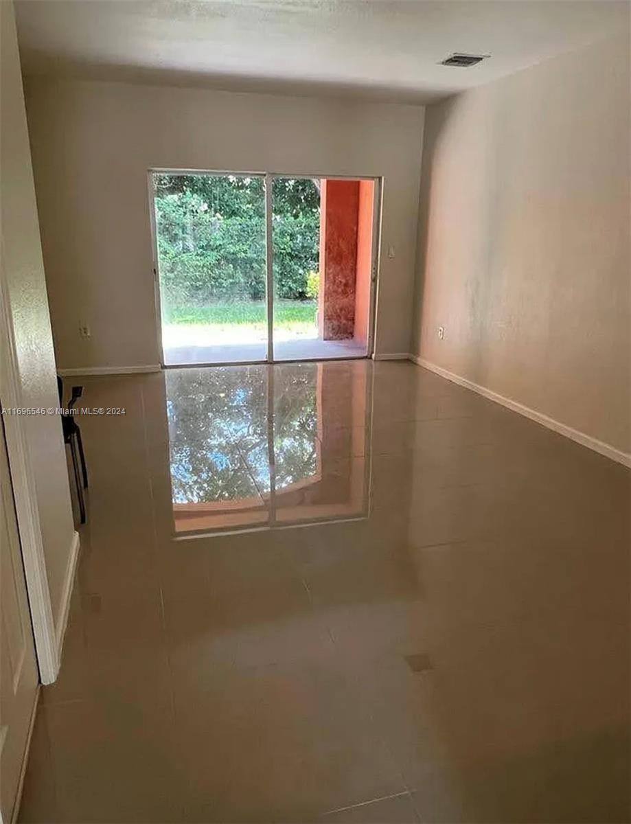 Townhouse for rent at 17331 NW 7th Ave, Miami, FL 33169