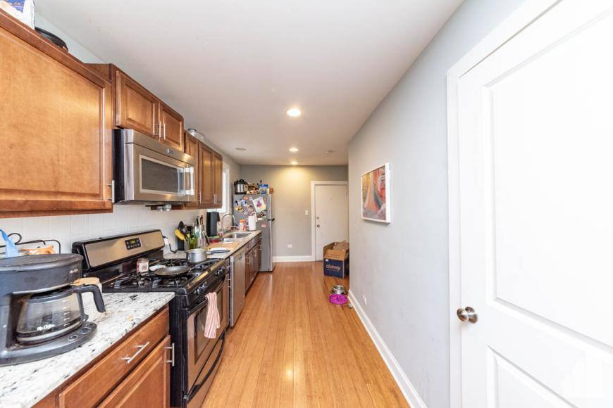 Apartment for rent at 848 N Wood #3, Chicago, IL 60622
