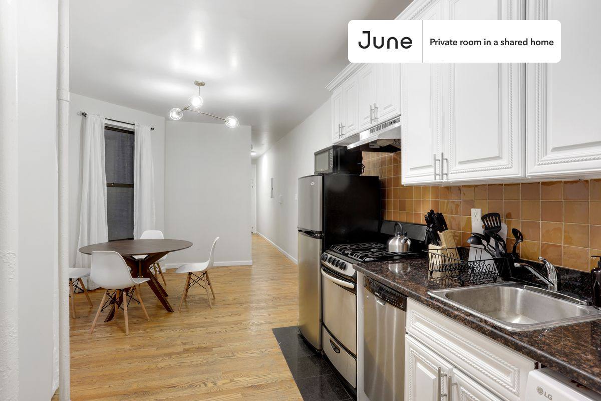 Apartment for rent at 136 W 109th St #B, New York, NY 10025
