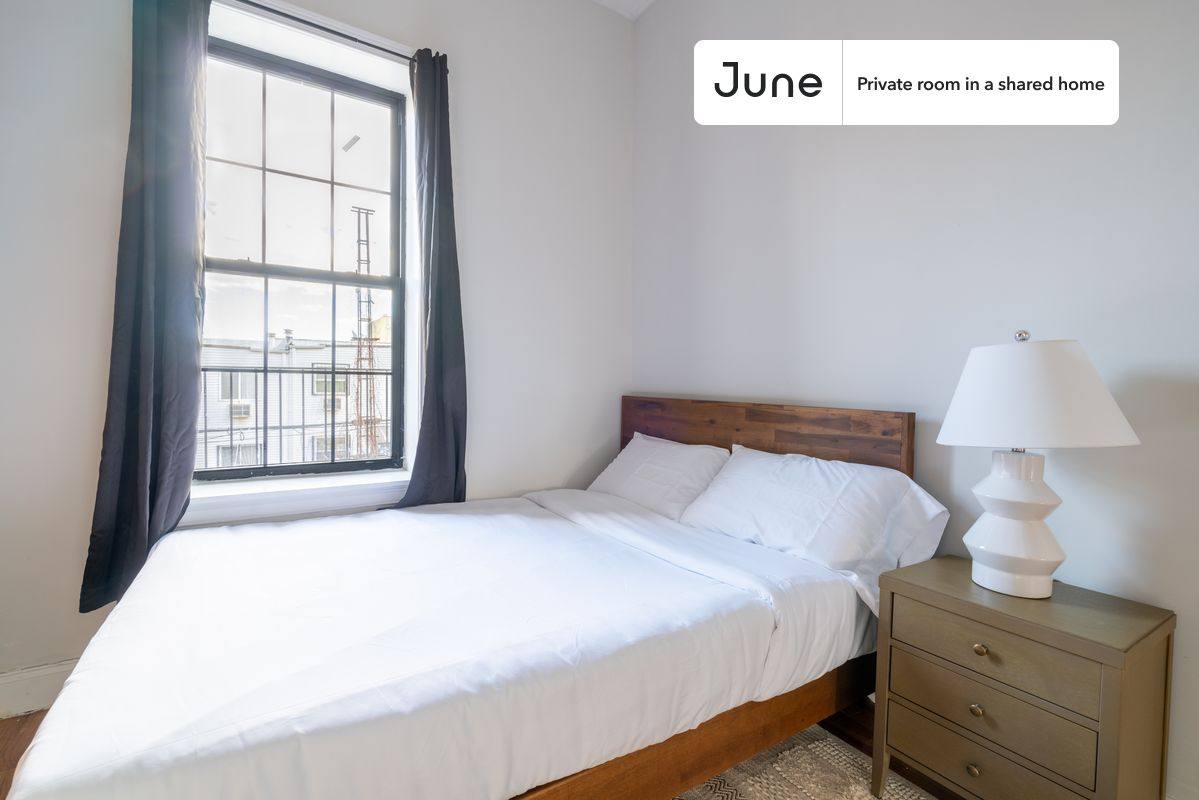 Apartment for rent at 148 Grove St #C, Brooklyn, NY 11221