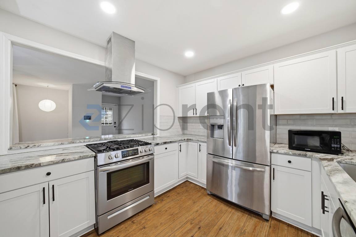 House for rent at 1788 Broadwell St SW, Atlanta, GA 30310