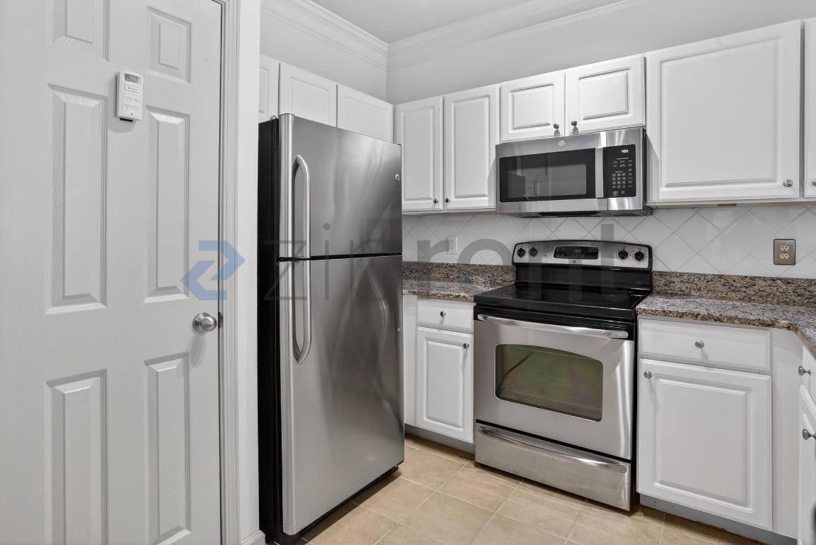 House for rent at 1111 Westchester Ridge NE, Atlanta, GA 30329