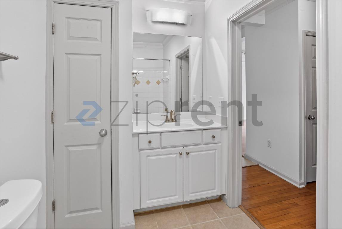 House for rent at 1111 Westchester Ridge NE, Atlanta, GA 30329