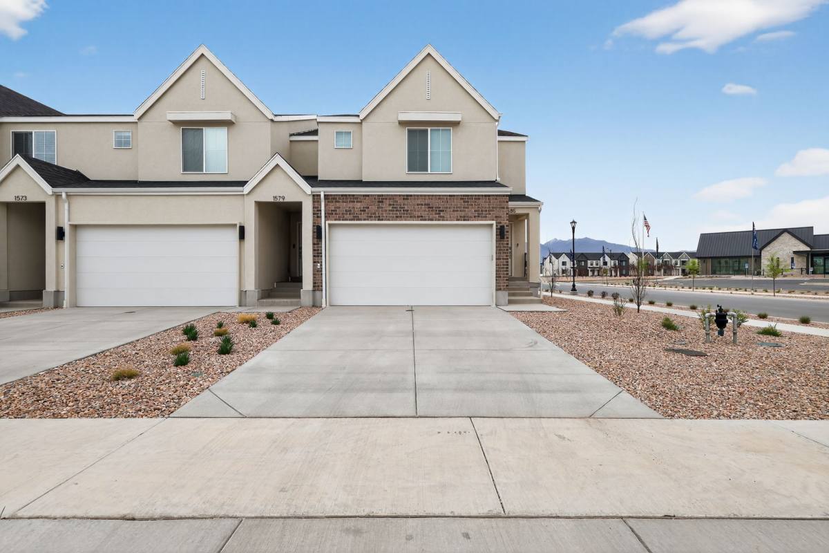 Townhouse for rent at 1585 E 690 N, Salem, UT 84653