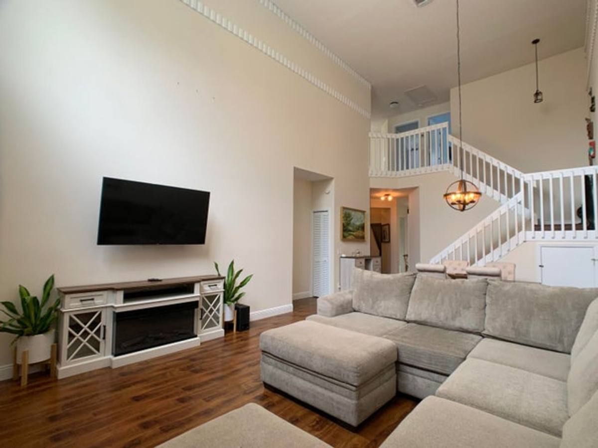 Townhouse for rent at 10465 Mateo Court, Boca Raton, FL 33498