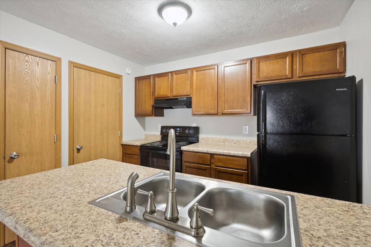 Apartment for rent at 1100 Clarinet Blvd S, Elkhart, IN 46516