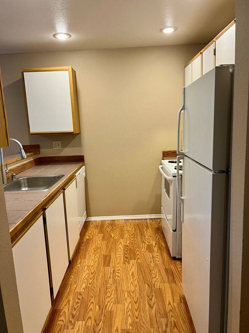 Apartment for rent at 9514 8th Ave NW, Seattle, WA 98117