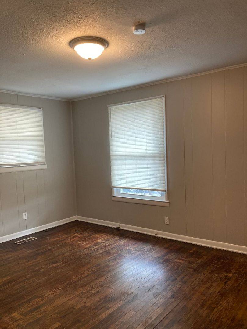 House for rent at 1015 B 43rd Ave, Nashville, TN 37209