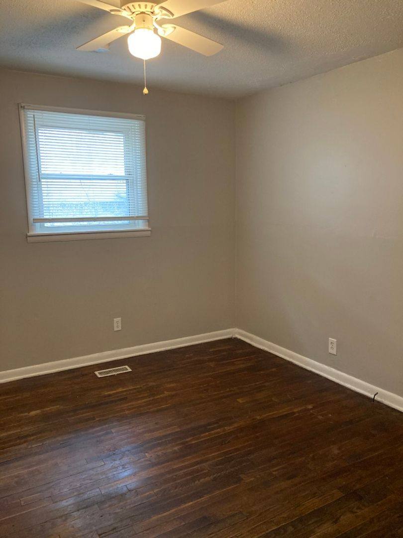 House for rent at 1015 B 43rd Ave, Nashville, TN 37209