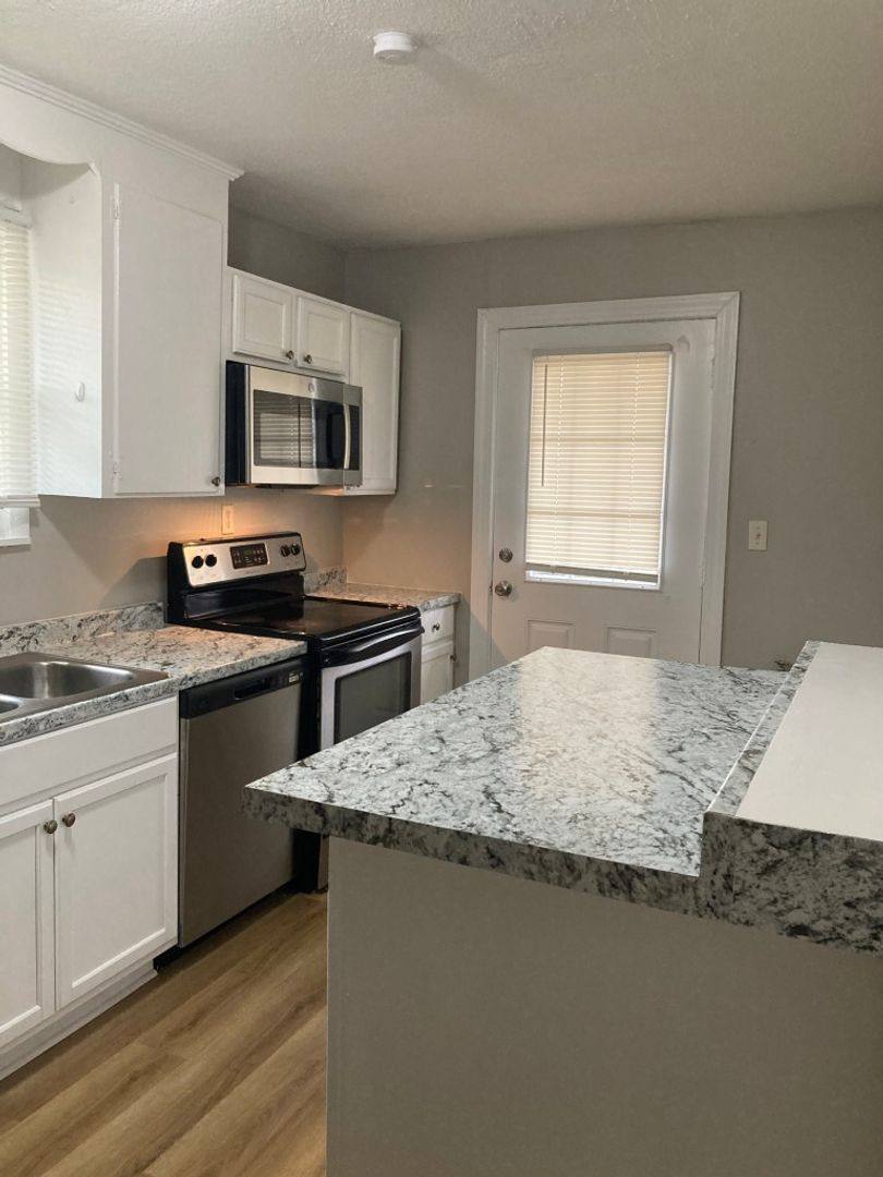 House for rent at 1015 B 43rd Ave, Nashville, TN 37209