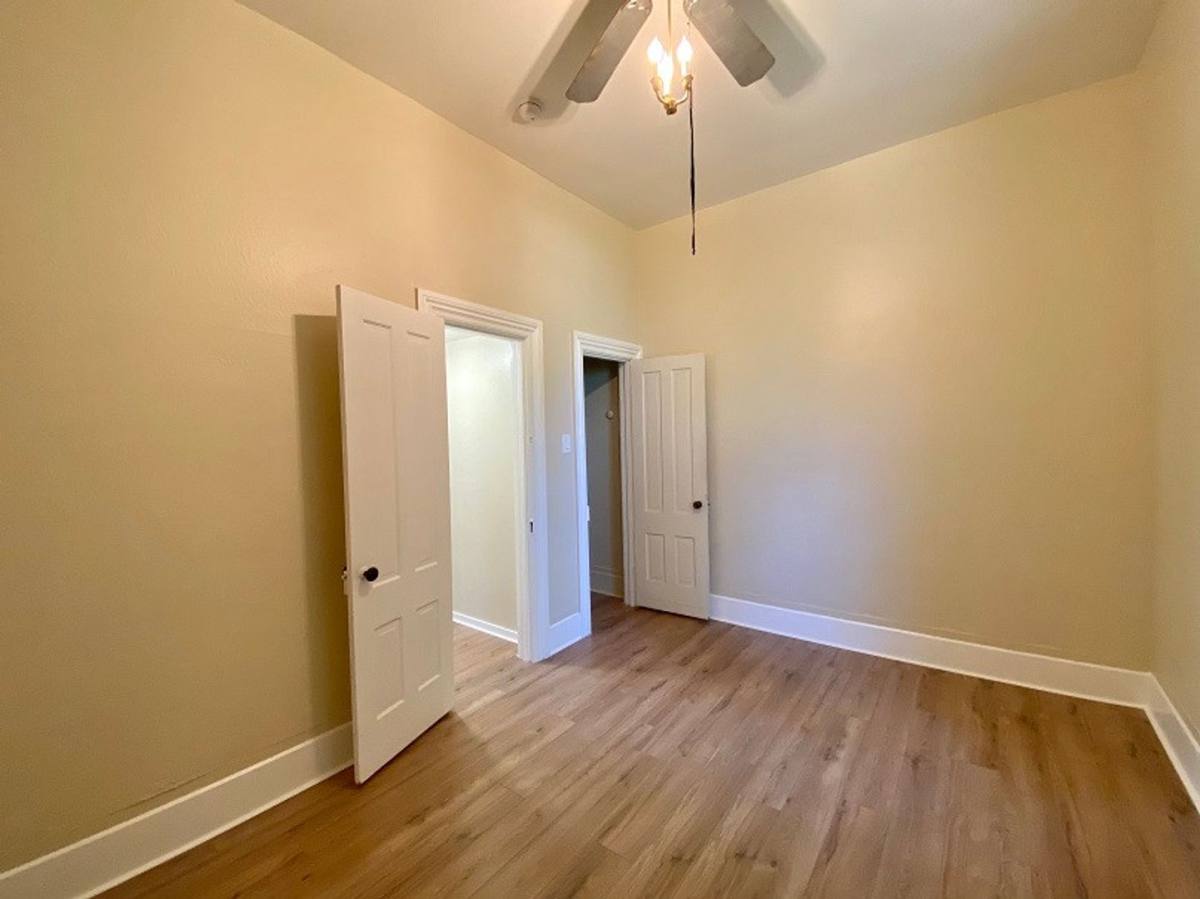 Apartment for rent at 466-476 Brown St, Napa, CA 94559