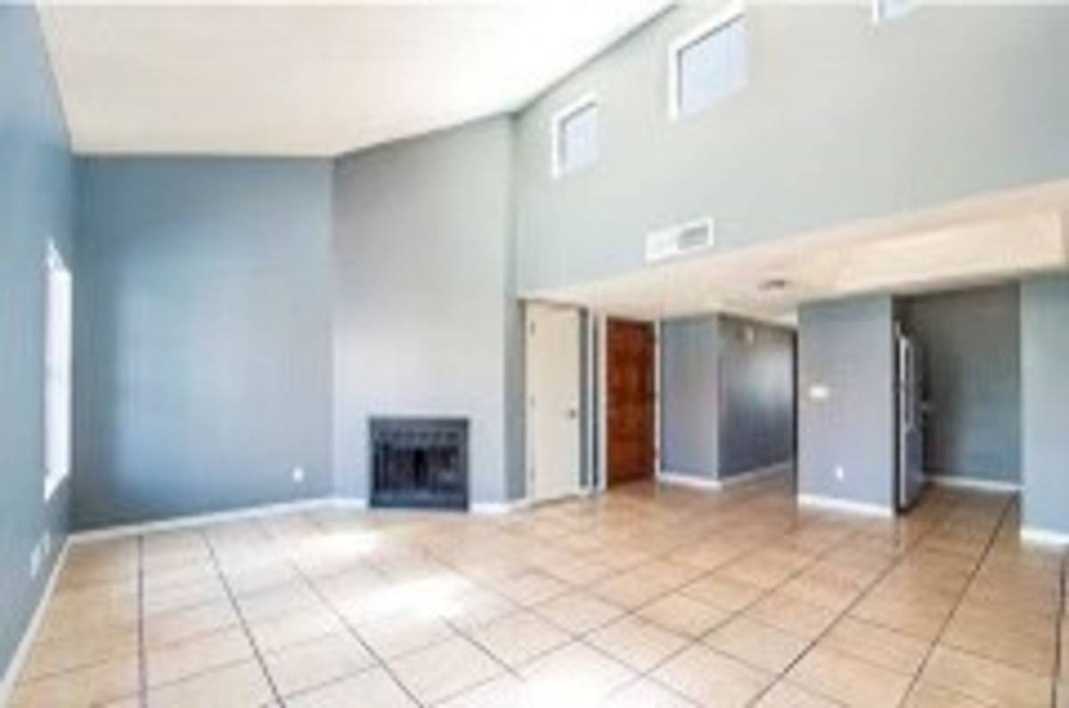 Apartment for rent at 331 W Pastime Rd, Tucson, AZ 85705