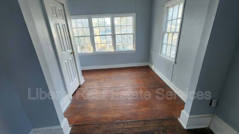 House for rent at 826 E Duffy St #A, Savannah, GA 31401