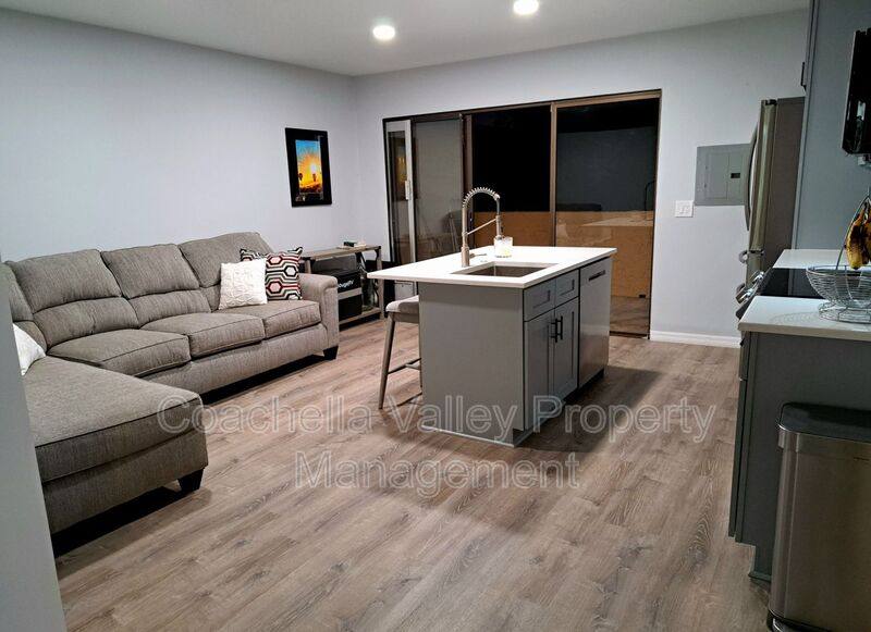 Condo for rent at 5300 E Waverly Dr #M4204, Palm Springs, CA 92264