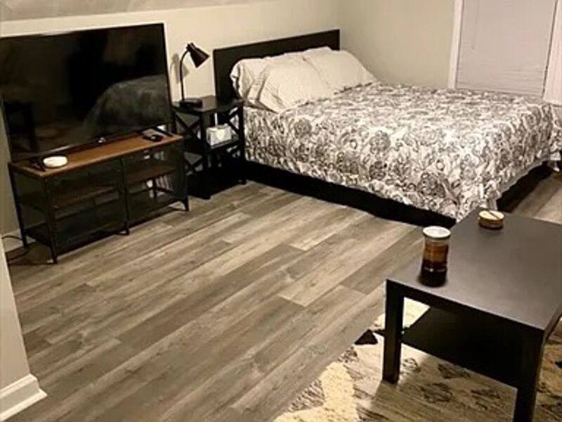 Apartment for rent at 2033 Maple Ave #4, Cincinnati, OH 45212