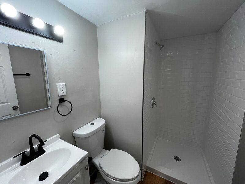 Apartment for rent at 14 Beechwood St #14 Front, Rochester, NY 14609