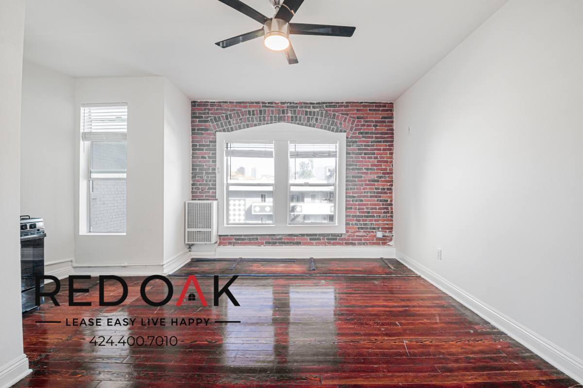 Condo for rent at 915 S Carondelet St #306, Los Angeles, CA 90006