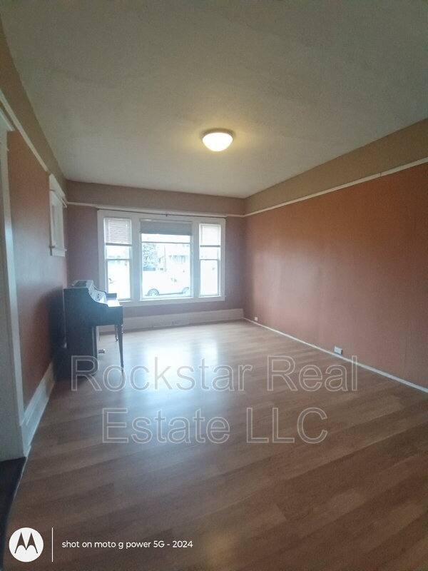 House for rent at 519 E Ermina Ave, Spokane, WA 99207