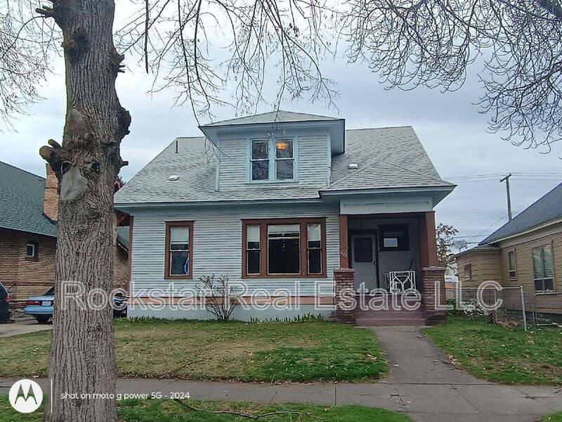 House for rent at 519 E Ermina Ave, Spokane, WA 99207