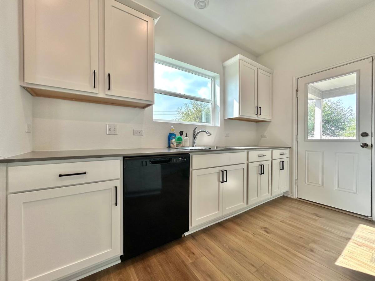 House for rent at 10412 Premier Park St, Austin, TX 78747