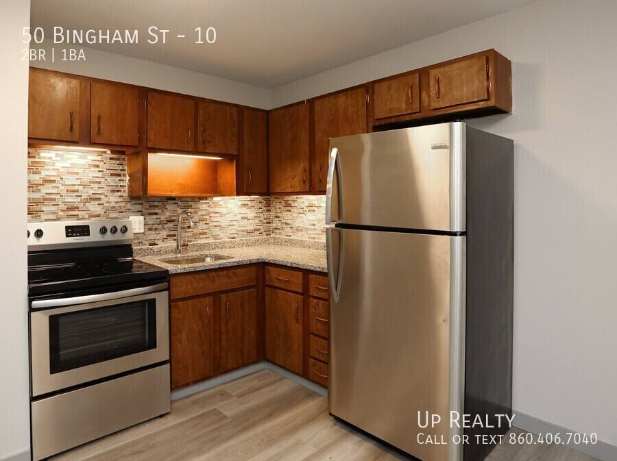 Apartment for rent at 50 Bingham St #10, Bristol, CT 06010