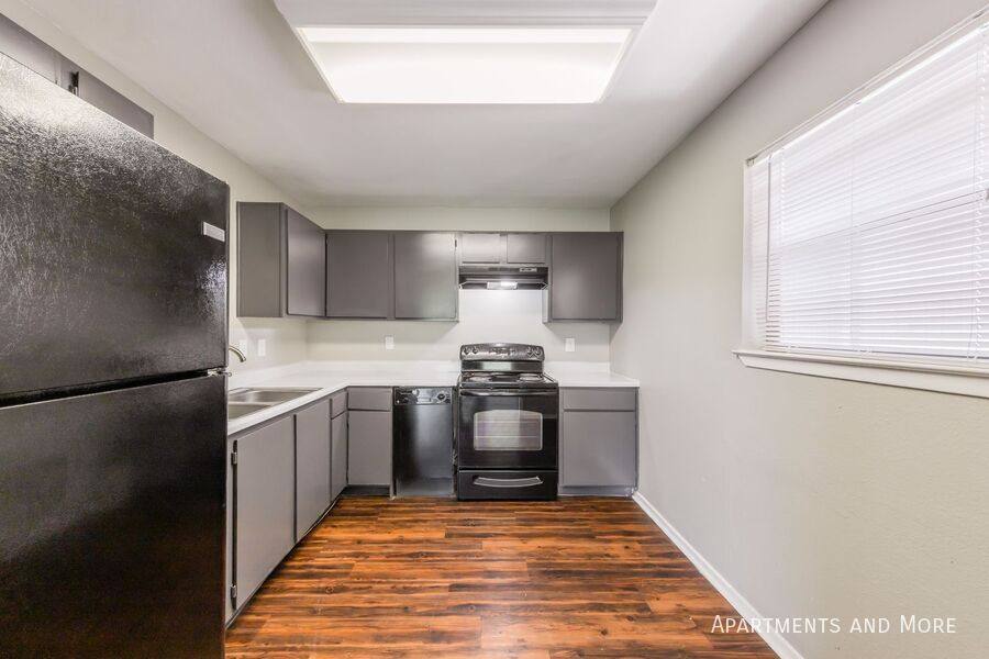 Apartment for rent at 1623 Aquarena Springs Dr #2 2, San Marcos, TX 78666