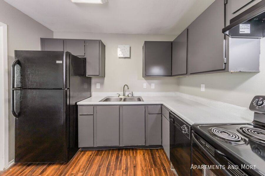 Apartment for rent at 1623 Aquarena Springs Dr #2 2, San Marcos, TX 78666