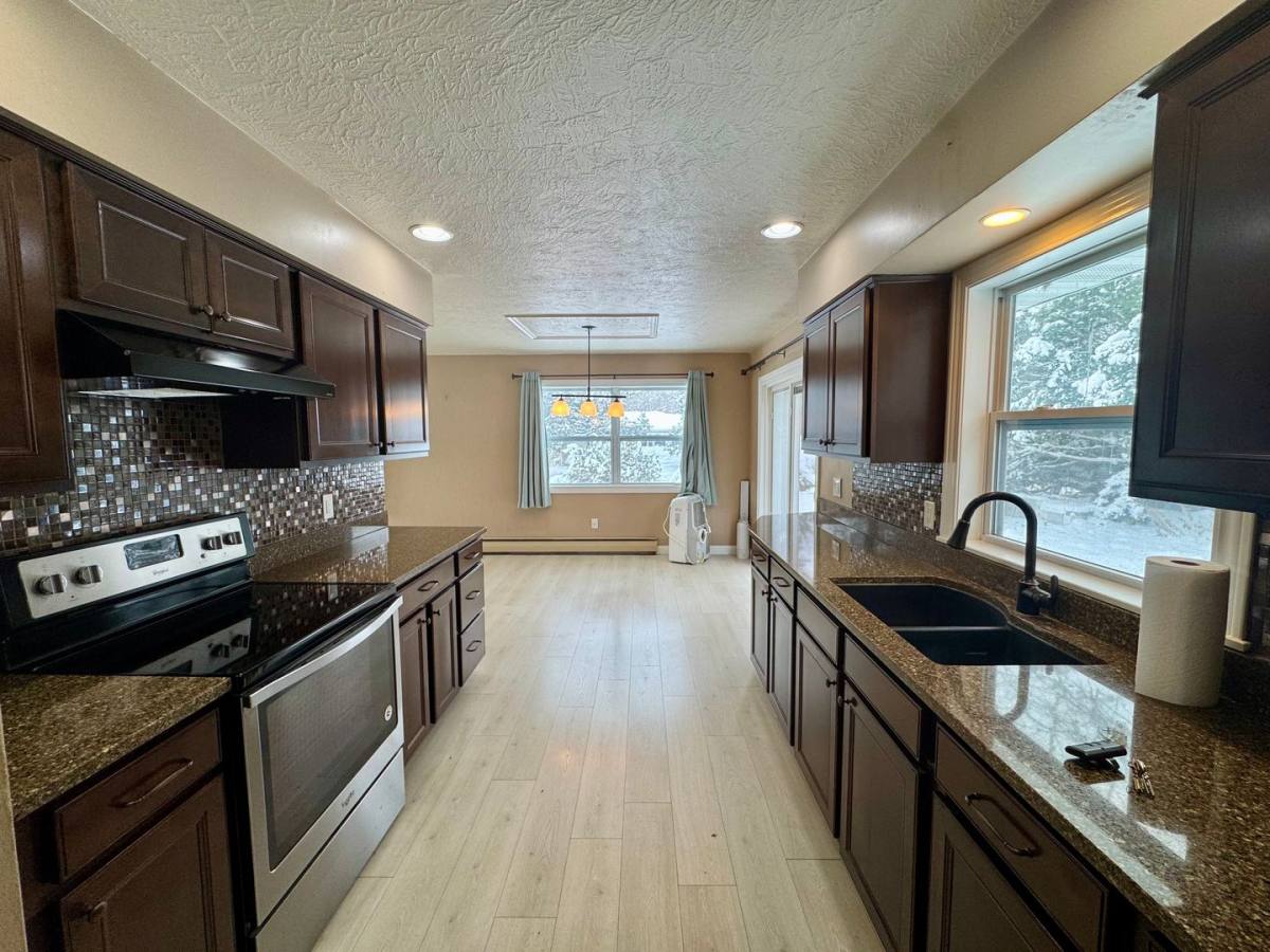House for rent at 108 W 15th Ave, Coal Valley, IL 61240