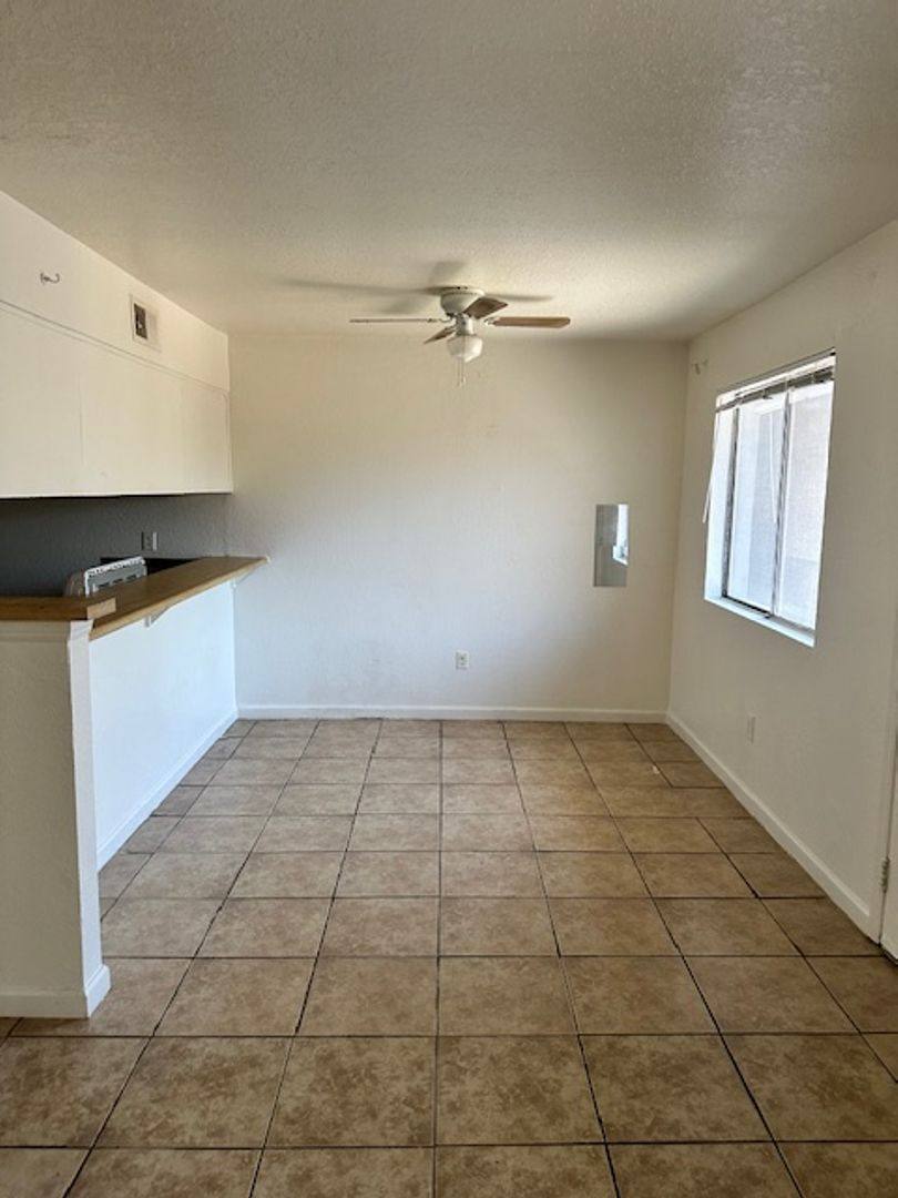 Condo for rent at 18202 N Cave Creek Rd, Phoenix, AZ 85032
