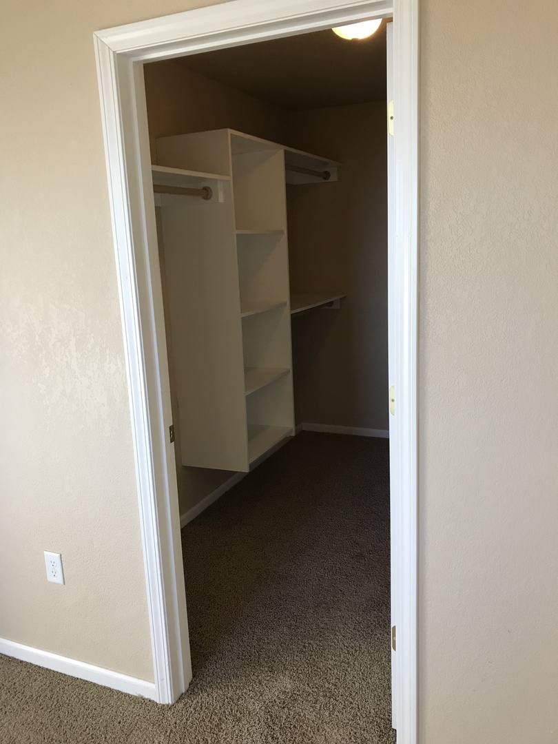 Condo for rent at 209 2nd St SE, Belfield, ND 58622