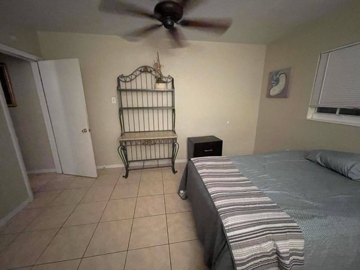 House for rent at 198 SW 15th St, Boca Raton, FL 33432