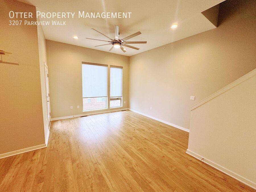 Townhouse for rent at 3207 Parkview Walk, Philadelphia, PA 19125