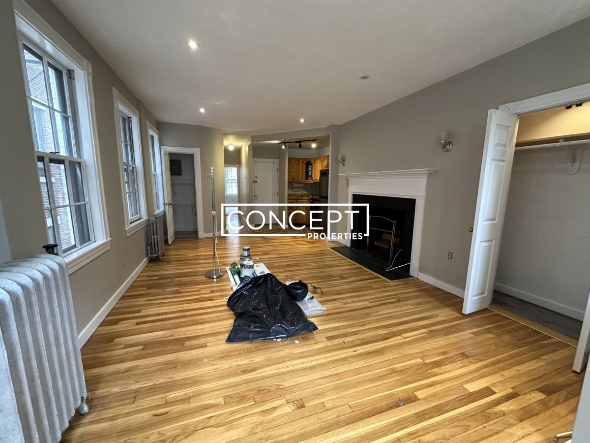 Condo for rent at 82 Phillips St #2-CP, Boston, MA 02114