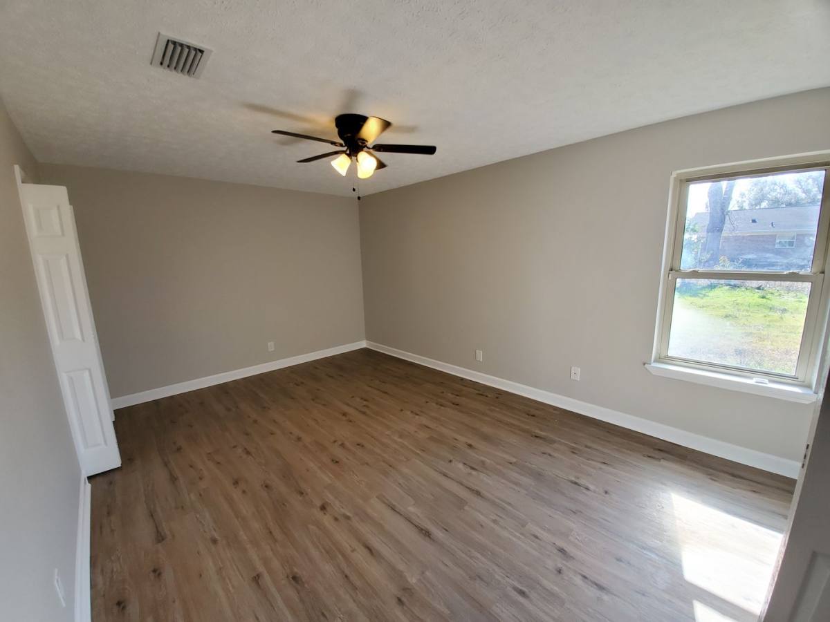 House for rent at 211 Sukoshi Dr, Panama City, FL 32404