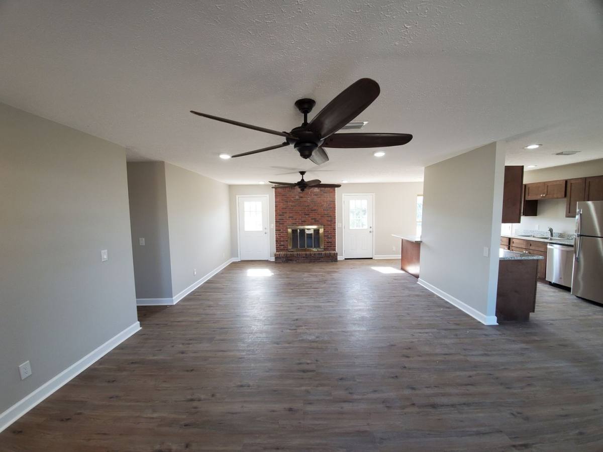 House for rent at 211 Sukoshi Dr, Panama City, FL 32404
