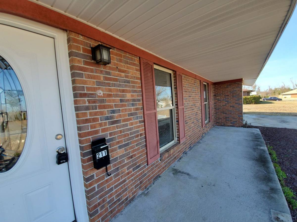 House for rent at 211 Sukoshi Dr, Panama City, FL 32404