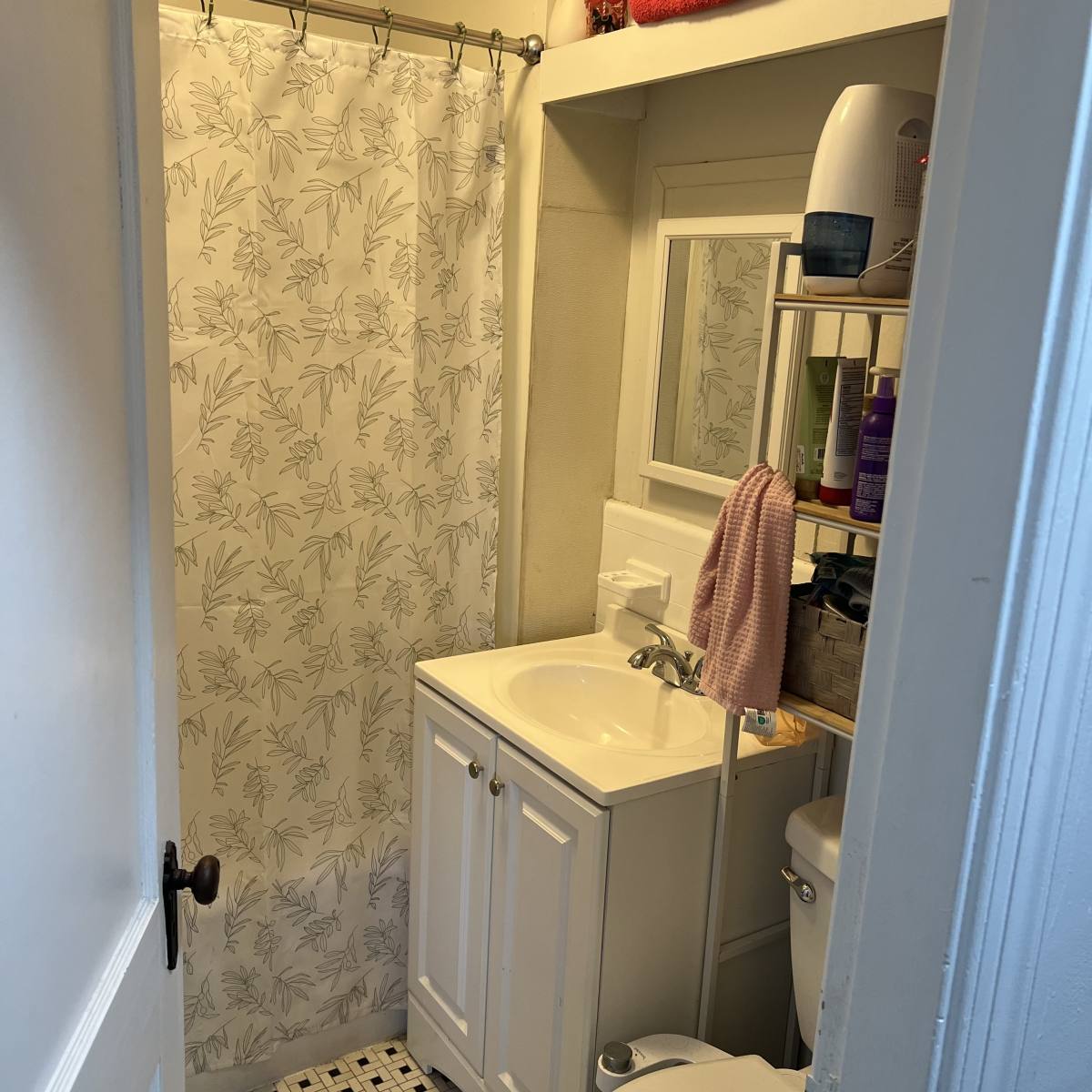 Apartment for rent at 95 Adams St #8, Waltham, MA 02453