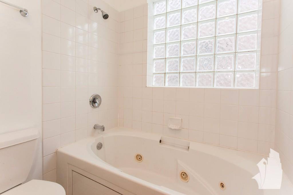 Apartment for rent at 1326 W Diversey Ave #2, Chicago, IL 60618