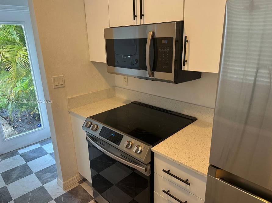 House for rent at 725 Navarre Ave #725, Miami, FL 33134