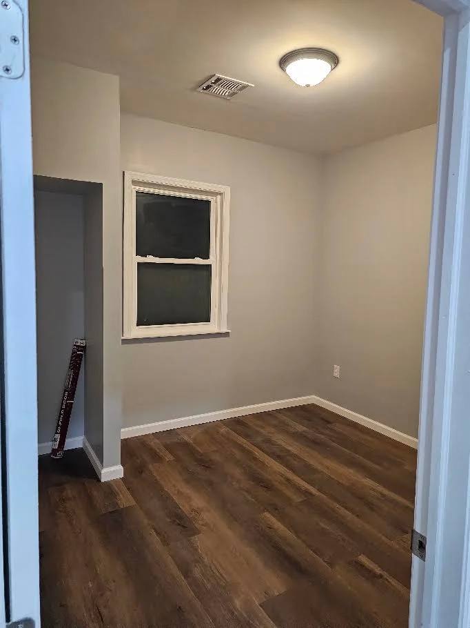 Apartment for rent at 711 N Ohio Ave #1, Atlantic City, NJ 08401
