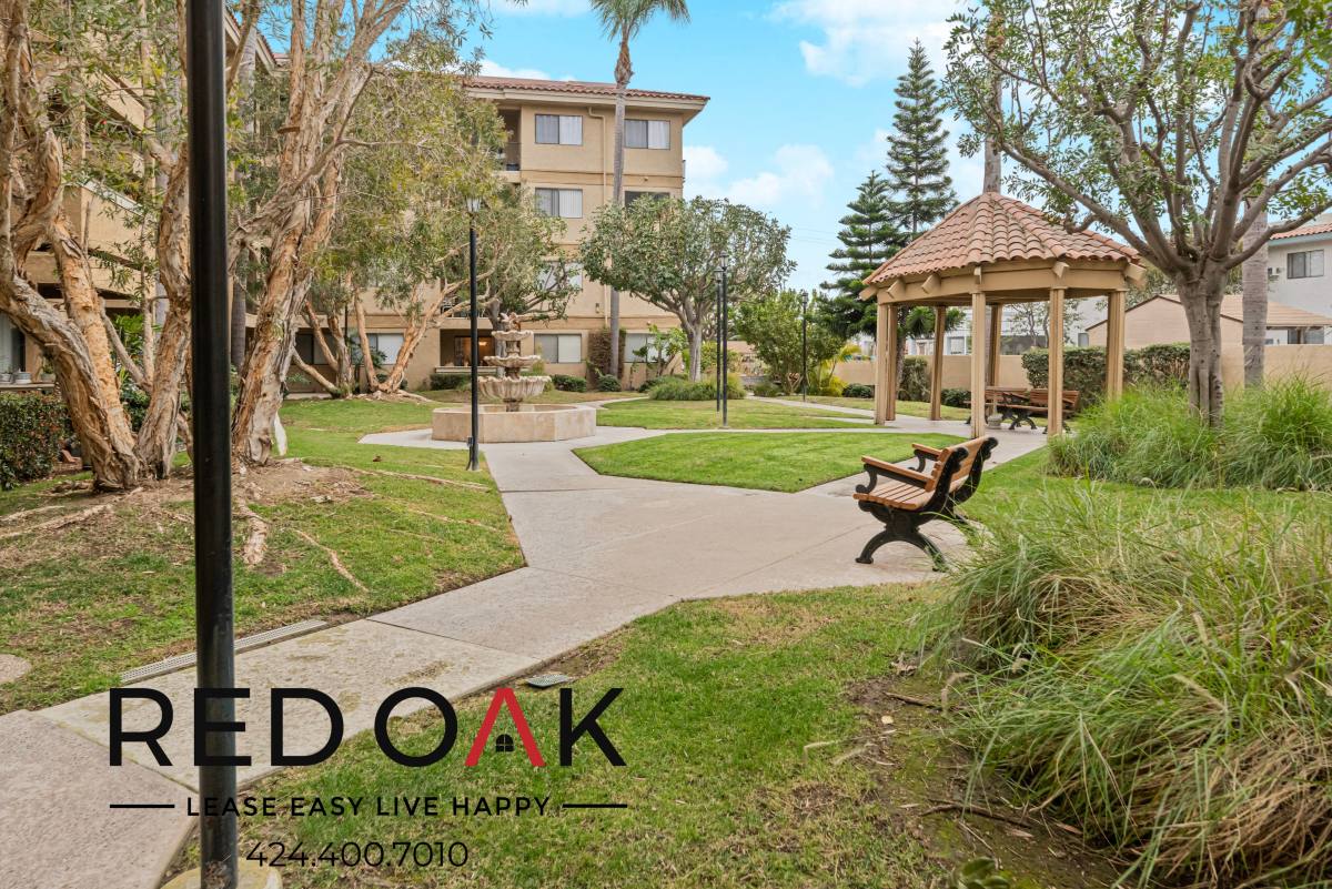 Condo for rent at 18700 Florida St #401, Huntington Beach, CA 92648