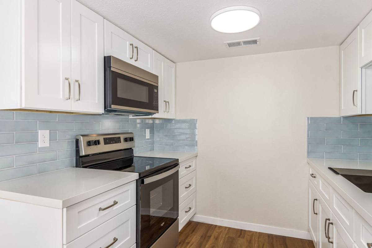 Townhouse for rent at 3432 N 12th Place, Phoenix, AZ 85014