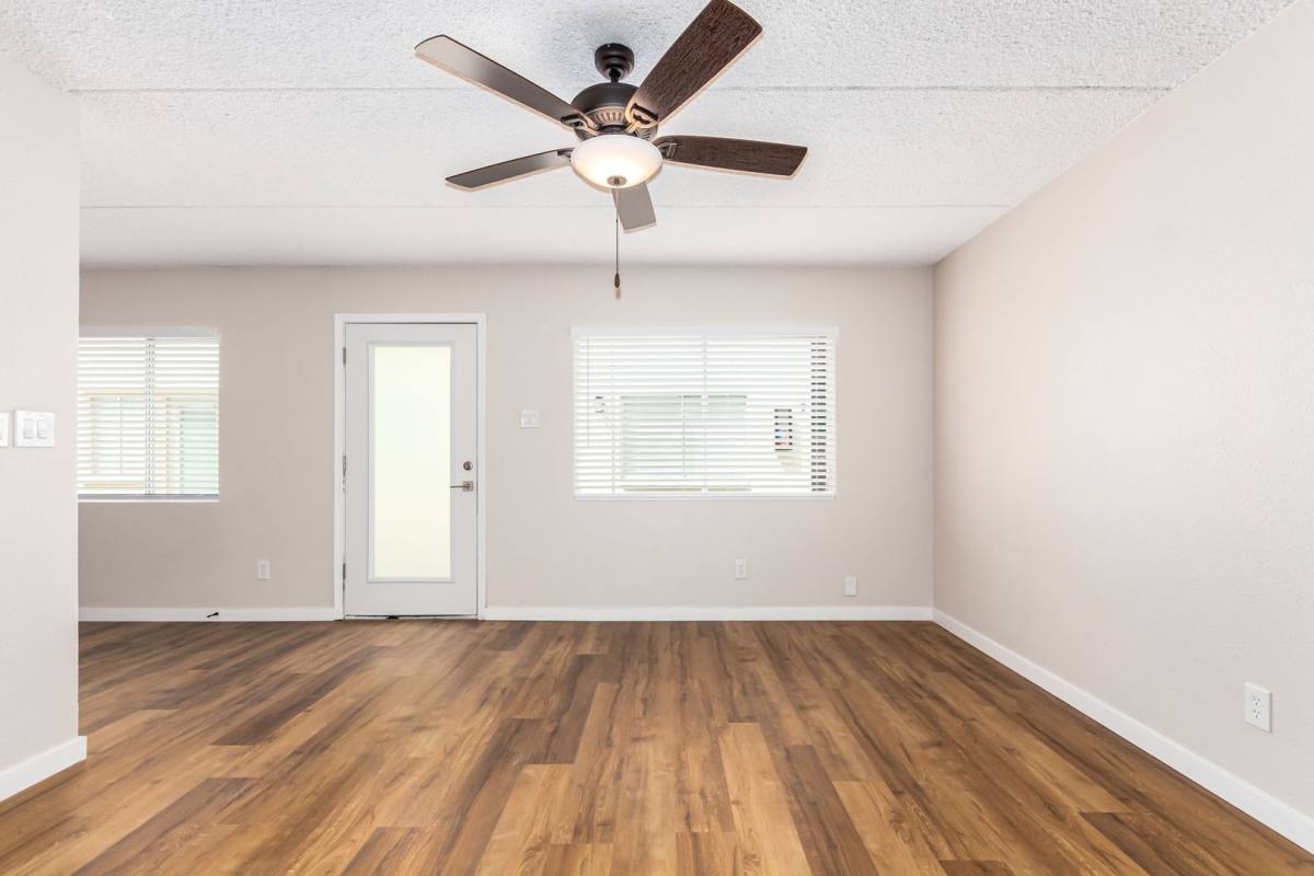 Townhouse for rent at 3432 N 12th Place, Phoenix, AZ 85014